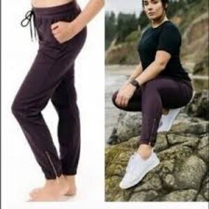 Women's Stylish Black Jogger Pants